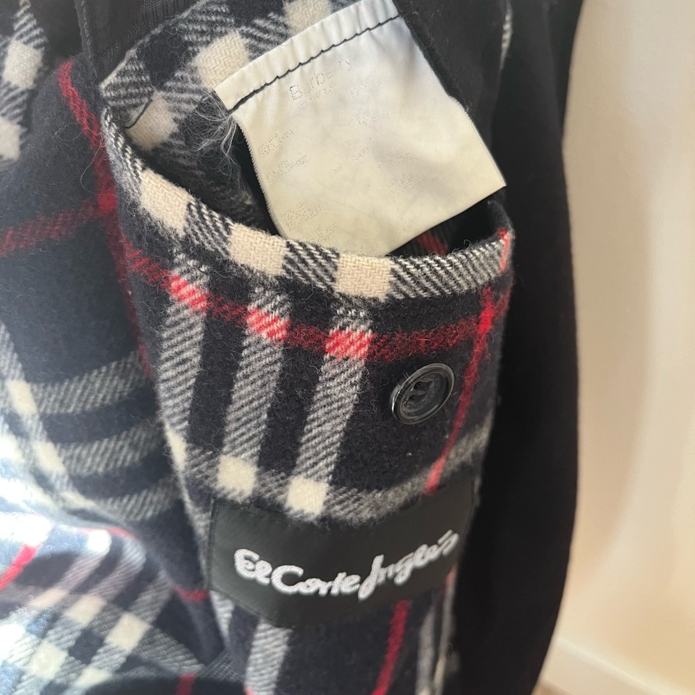 Vintage Burberry London Coat - Picture 6 of 9